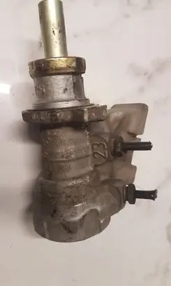 Ford Focus Master brake cylinder L519888