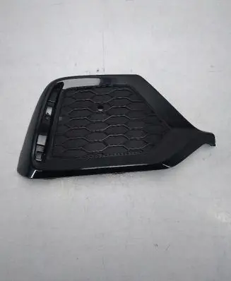 Honda Civic X Front fog light trim/grill 71508-