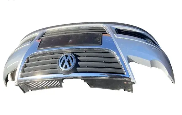 Volkswagen PASSAT B6 Front bumper 3C0805903