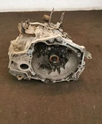 Toyota Yaris Manual 6 speed gearbox 311150D111A