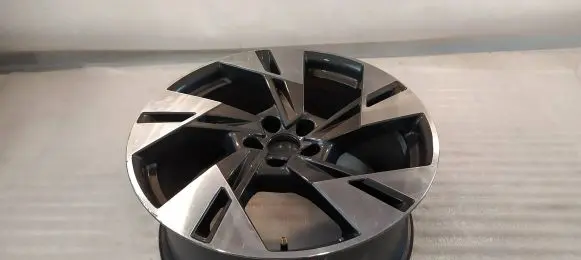 Audi A6 S6 C7 4G R20 alloy rim 4KE601025AA