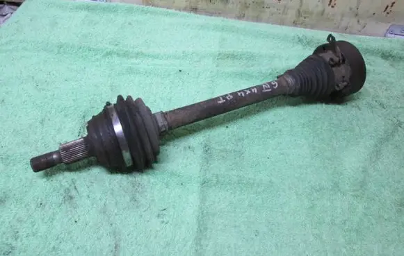 Volkswagen Golf IV Rear driveshaft