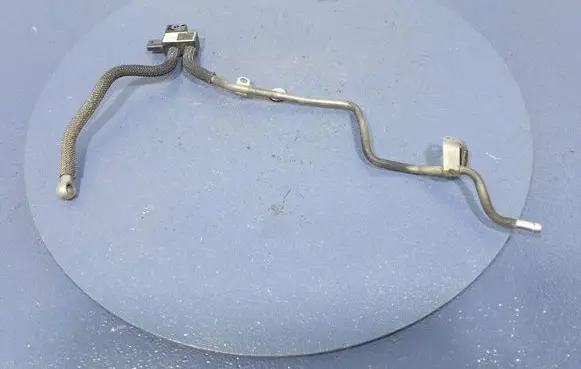 BMW X5 E53 Air intake hose/pipe 8575526