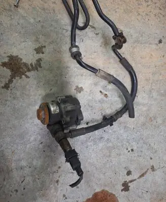 Volkswagen Golf IV Power steering pump