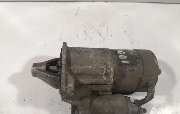 Mitsubishi Pajero Starter motor M000T81284 MD360368