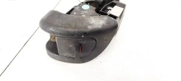 Mercedes-Benz C W203 Seat back rest lock catch a2039201772