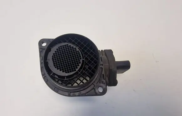 Skoda Fabia Mk1 (6Y) Mass air flow meter 038906461B
