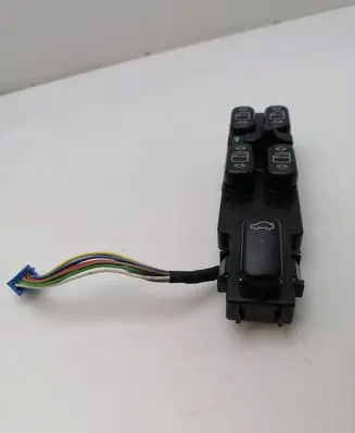 Mercedes-Benz S W220 Electric window control switch 2208201010