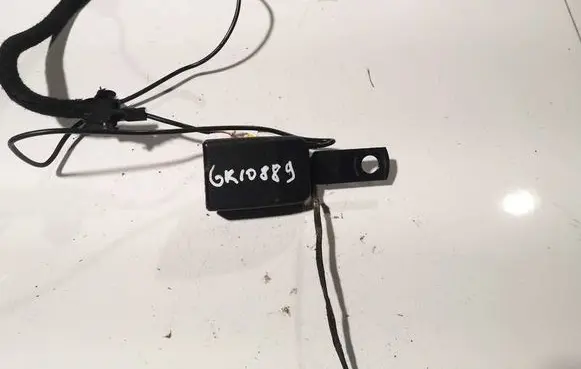 Peugeot 1007 Rear seatbelt buckle 