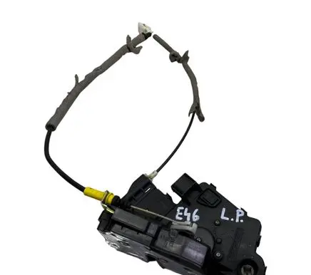 BMW 3 E46 Front door lock FTL241