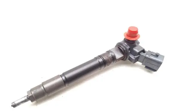 Toyota Hilux VIII Fuel injector ENGINE1GD-FTV