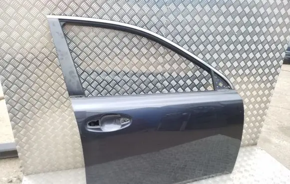 Subaru Outback Front door