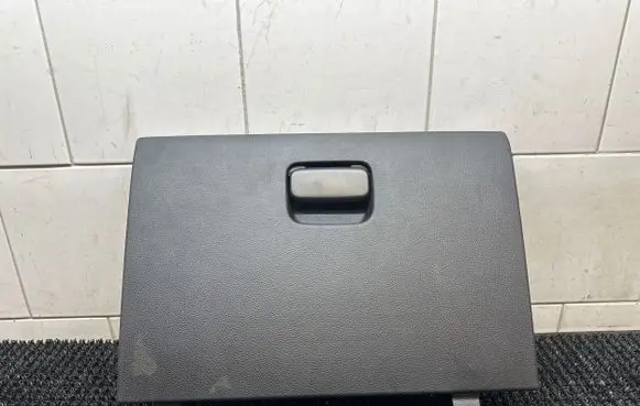 Honda Jazz IV GR Glove box 77500TZA00