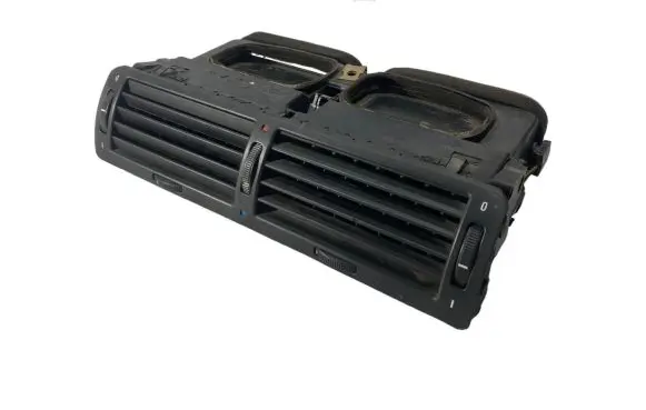 BMW 7 E38 Dash center air vent grill 8390111 8370320
