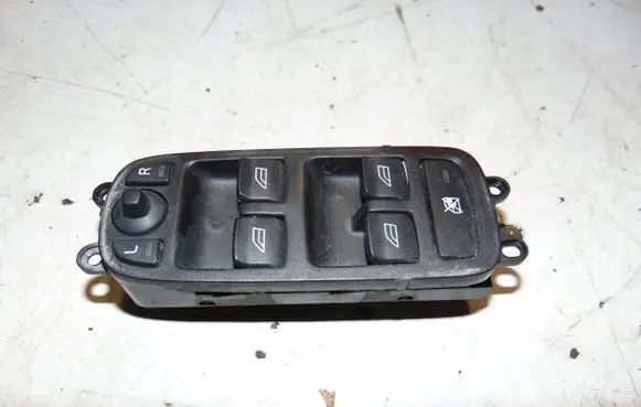 Volvo V50 Electric window control switch 30710787