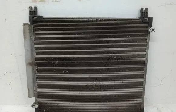 A/C cooling radiator (condenser)