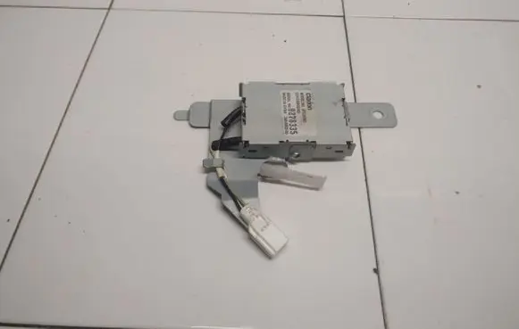 Subaru Outback Aerial antenna amplifier 286630200