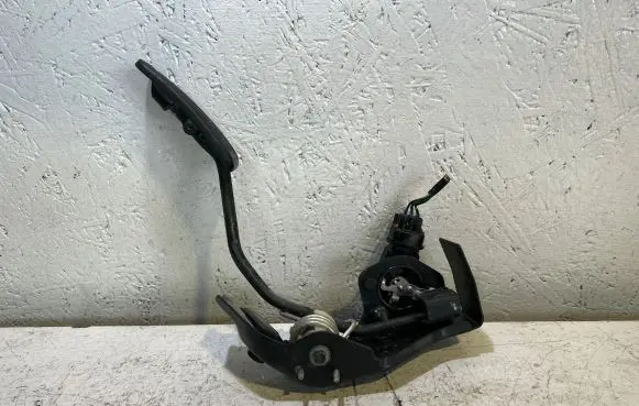 Toyota Corolla Verso AR10 Accelerator throttle pedal 8928152021 1083003841 1040TA
