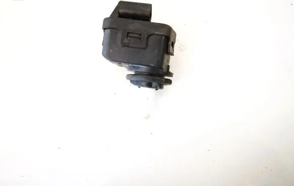 Headlight level adjustment motor