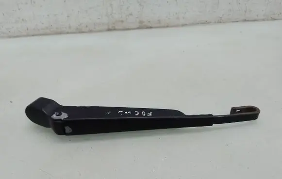 Ford Focus ST Rear wiper blade arm 