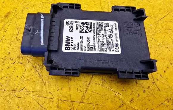 BMW X4M F98 Blind spot module 6899503