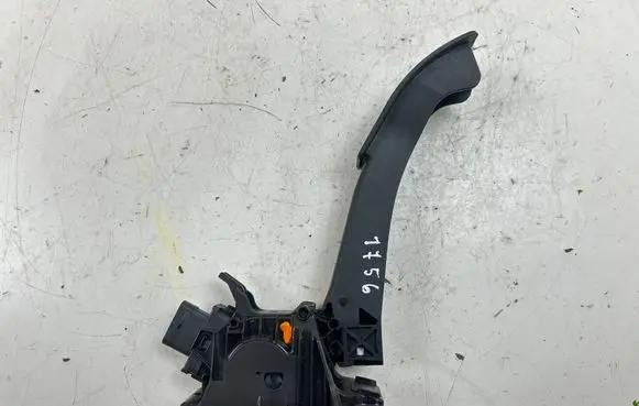Volkswagen ID.4 Accelerator throttle pedal 1EB723503