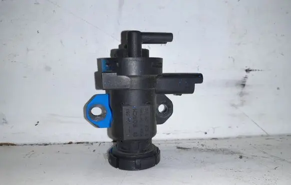 Peugeot 607 Turbo solenoid valve 9635704380 0928400414