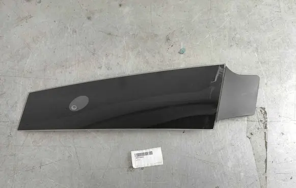 Tesla Model S (B) Pillar trim (exterior) 106910400D