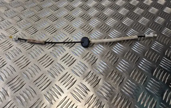 Volkswagen Touareg I Rear door cable line 7L6839085