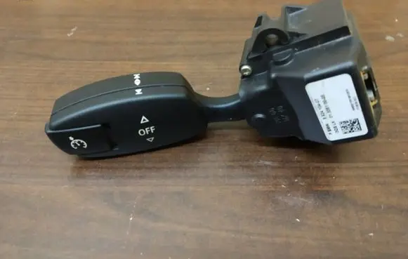 BMW 5 E60 E61 Cruise control stalk 6924104