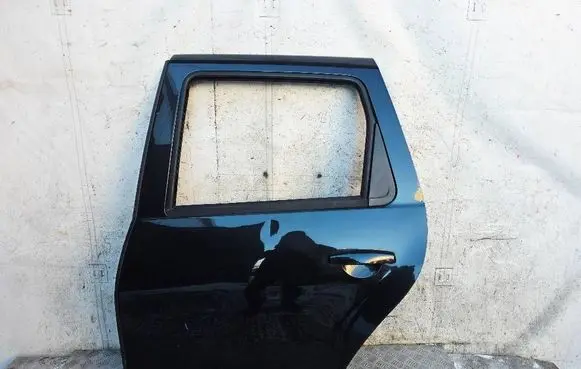 Dacia Duster Rear door 