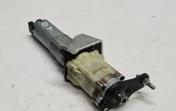 Audi Q7 4L Soft lock spindle drive 4L0827852A E5030018