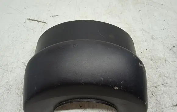 Steering wheel column trim