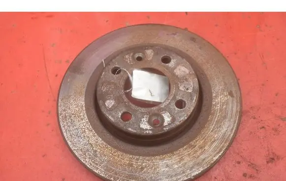 Renault Clio I Front brake disc