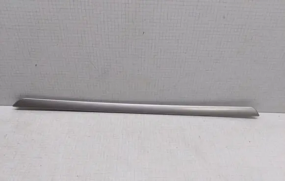 Volkswagen Golf V Other rear door trim element 1K4867450