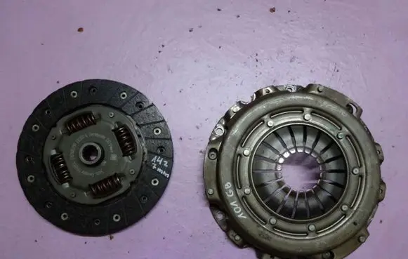 Opel Corsa D Clutch set kit 55565534