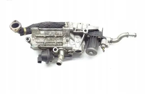 Jaguar XF EGR valve cooler 9U438