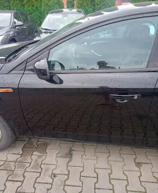 Ford Mondeo MK IV Sliding door window/glass 
