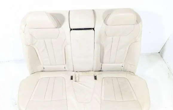 Rear seat