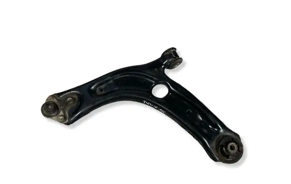 Volkswagen Tiguan Front lower control arm/wishbone 3Q0407153D