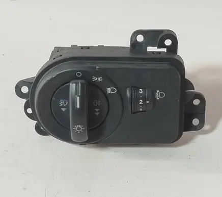 Ford Fusion Light switch 2S6T13A024CA