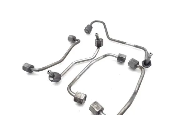 KIA Carnival Fuel injector supply line/pipe D4HB