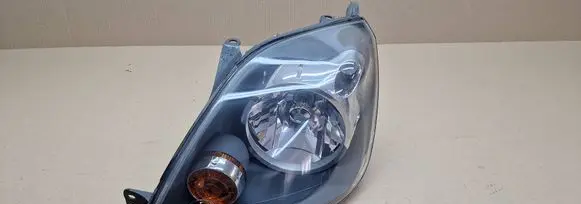 Ford Fiesta Headlight/headlamp 6S6113W030AD