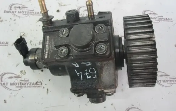 Fuel injection high pressure pump