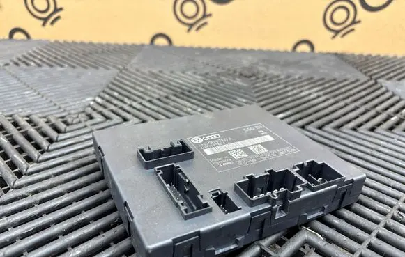 Volkswagen Touareg II Seat control module 4H0959760A