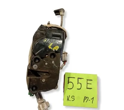 Suzuki Baleno EG Front door lock 8220260G11
