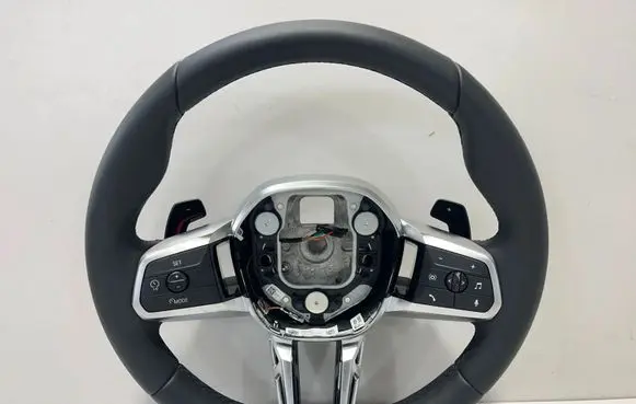 BMW X2 U10 Steering wheel 5A7D356 5A4EE25