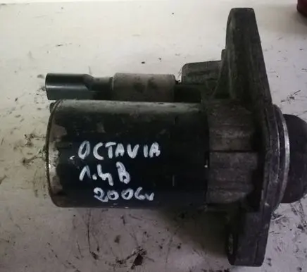 Skoda Octavia Mk2 (1Z) Starter motor