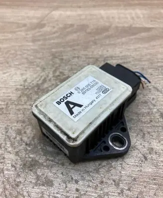 Toyota Avensis T270 ESP acceleration yaw rate sensor 8918305030 0265005719
