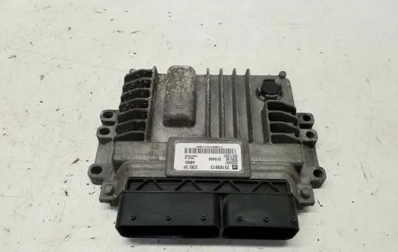 Opel Antara Engine control unit/module 25189813 25184894